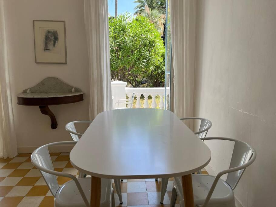 Beautiful Garden Apartment Steps From The Beach Menton Buitenkant foto
