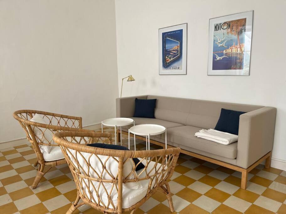 Beautiful Garden Apartment Steps From The Beach Menton Buitenkant foto