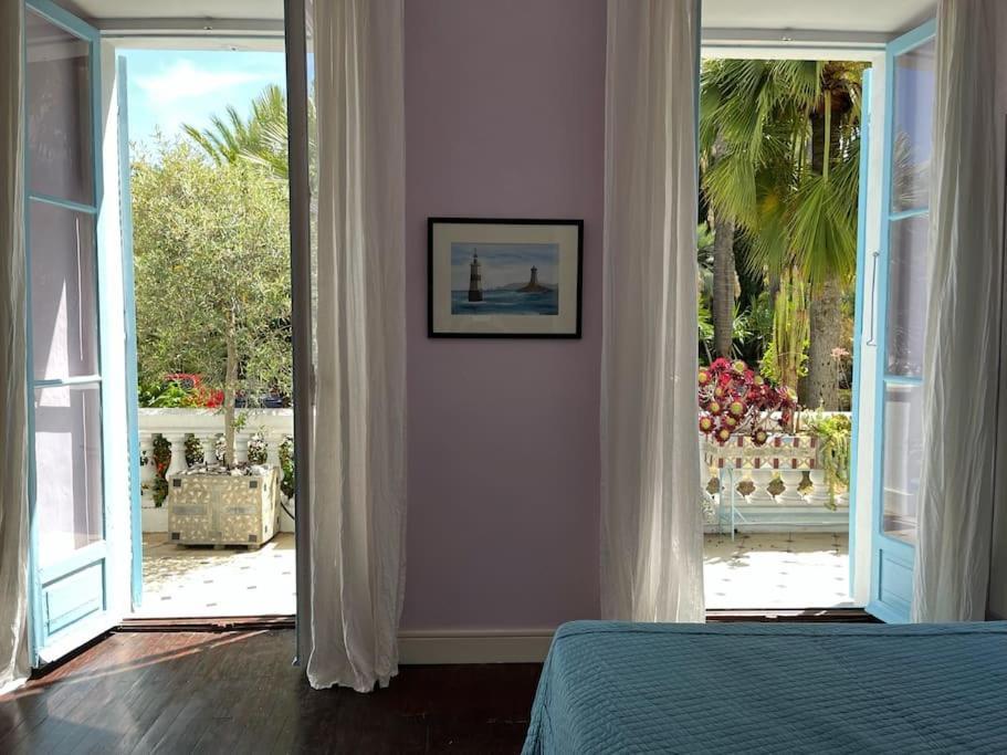 Beautiful Garden Apartment Steps From The Beach Menton Buitenkant foto